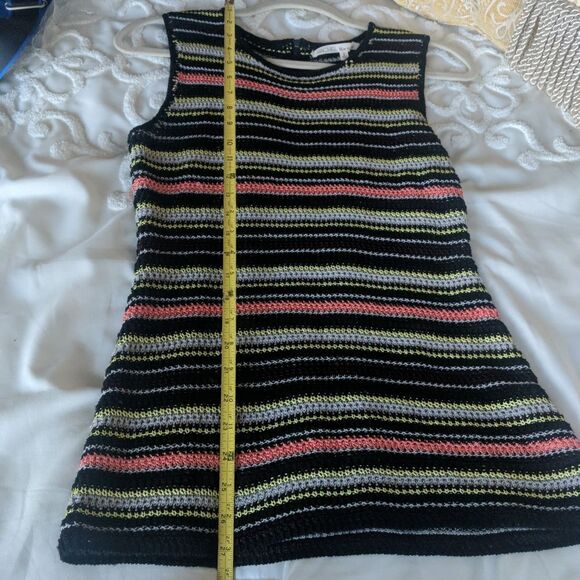 Rachel Roy Crochet Long Sleeveless Top - Picture 7 of 10